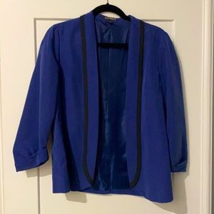 Blue cropped sleeve shirt blazer